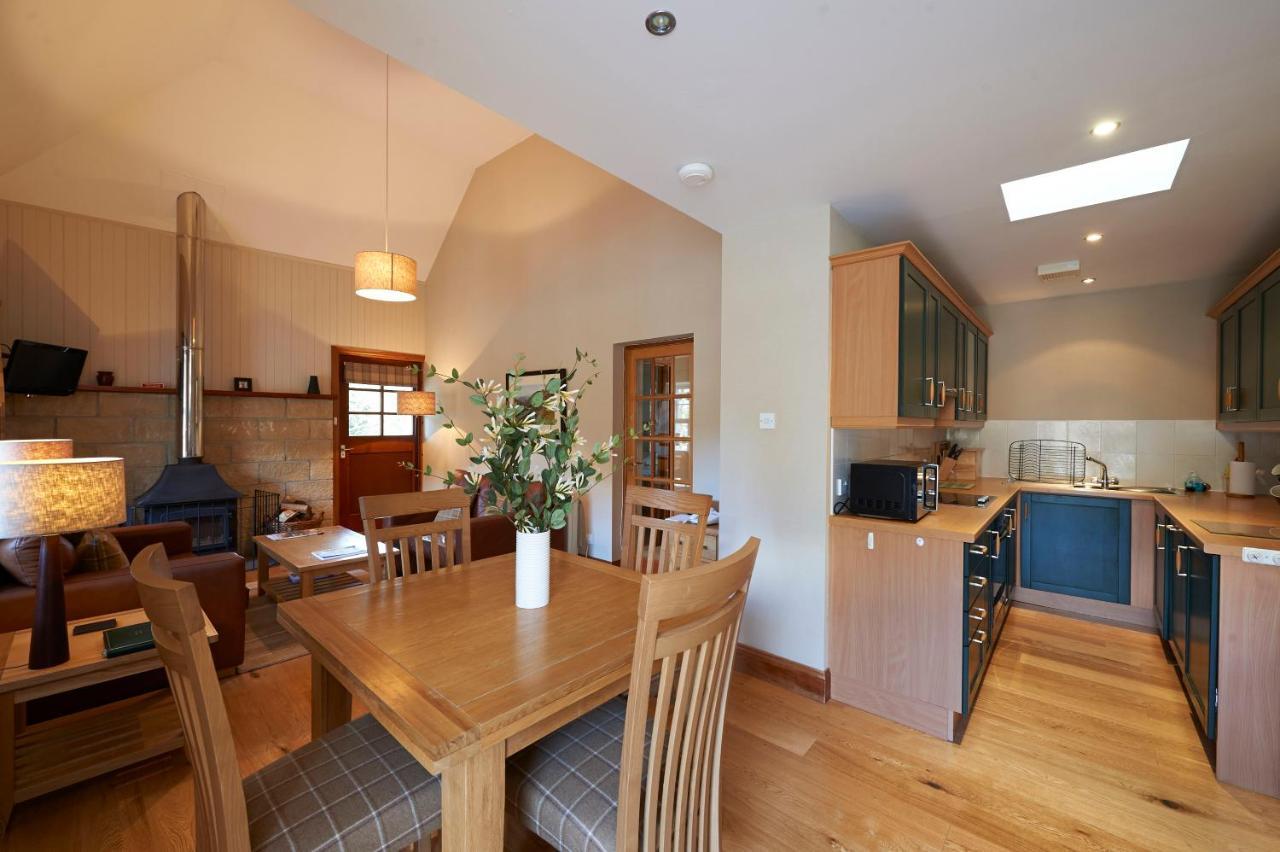Home Farm Cottages, Glendaruel, Argyll. Scotland Clachan of Glendaruel ภายนอก รูปภาพ