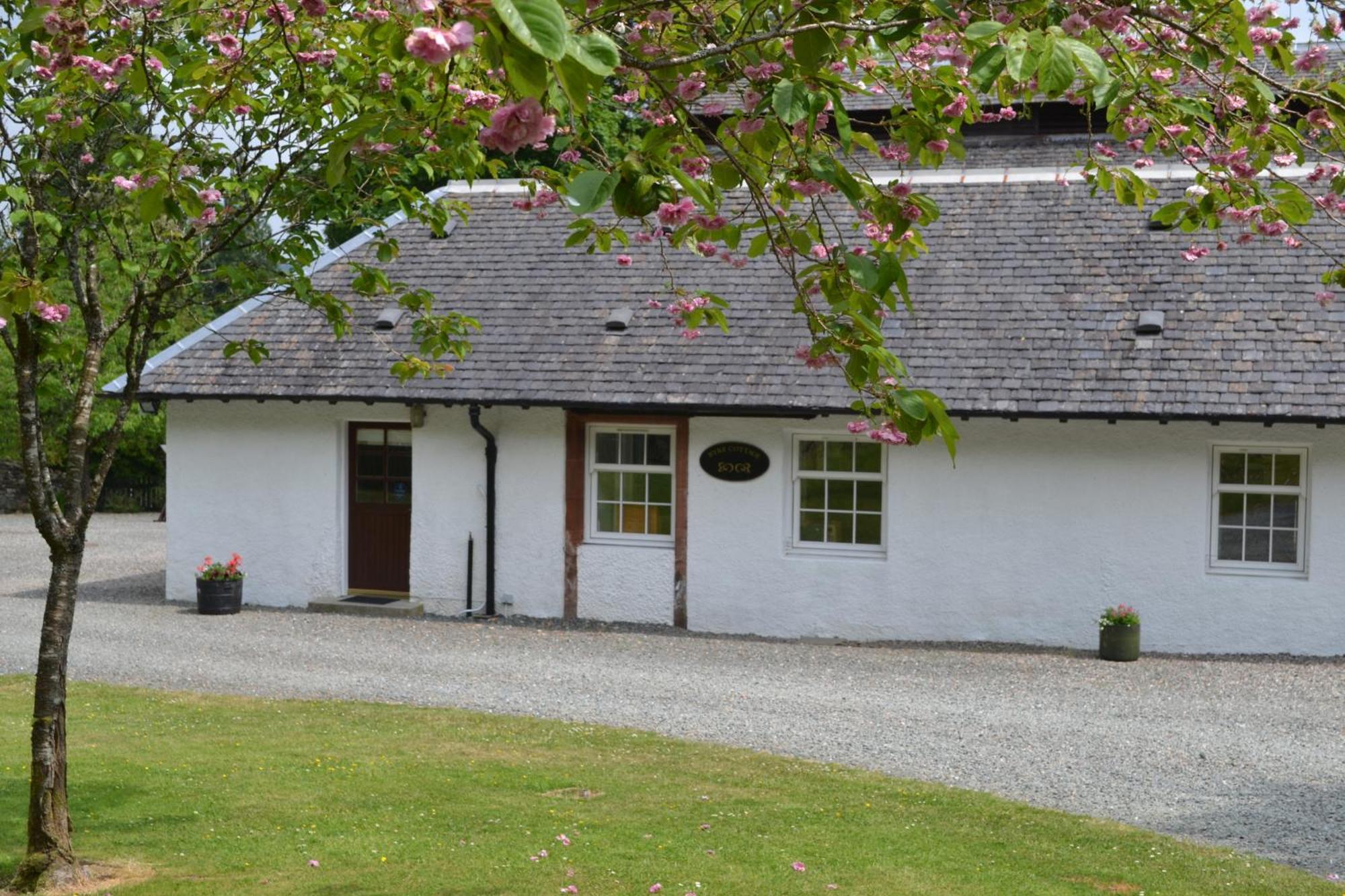 Home Farm Cottages, Glendaruel, Argyll. Scotland Clachan of Glendaruel ภายนอก รูปภาพ